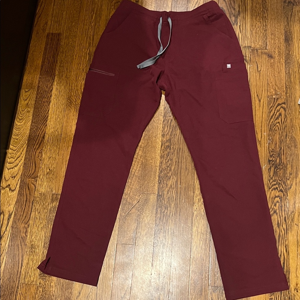 FIGS Yola Skinny Scrub Pants – Wine/Burgundy (Women’s M)